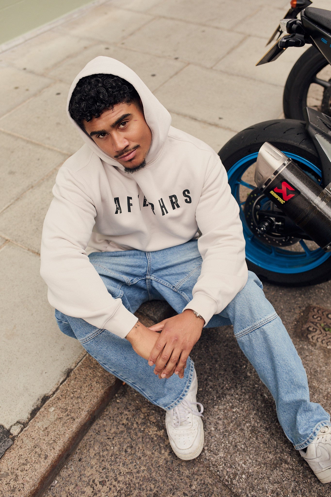 AH Relaxed Hoodie