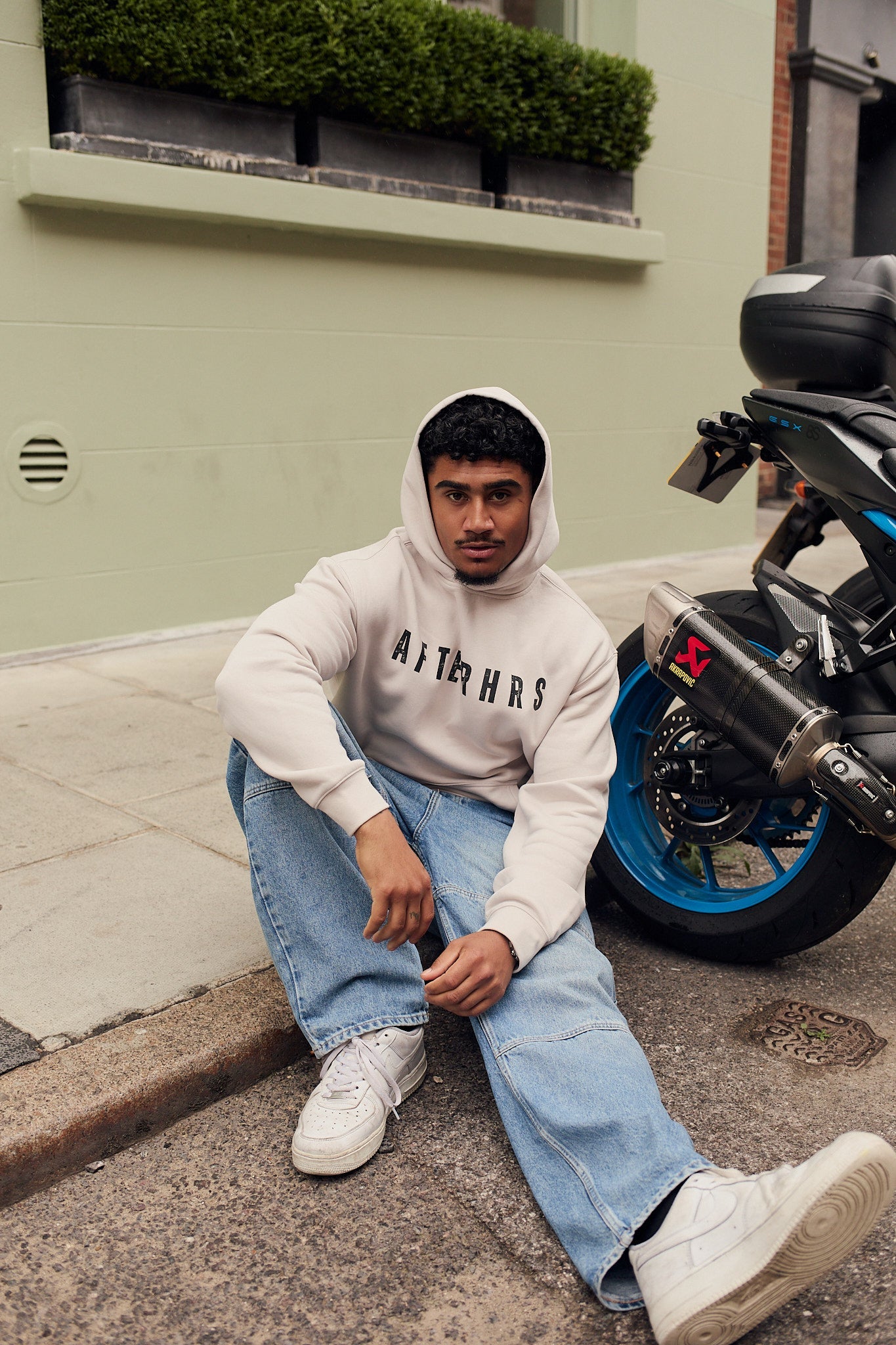 AH Relaxed Hoodie
