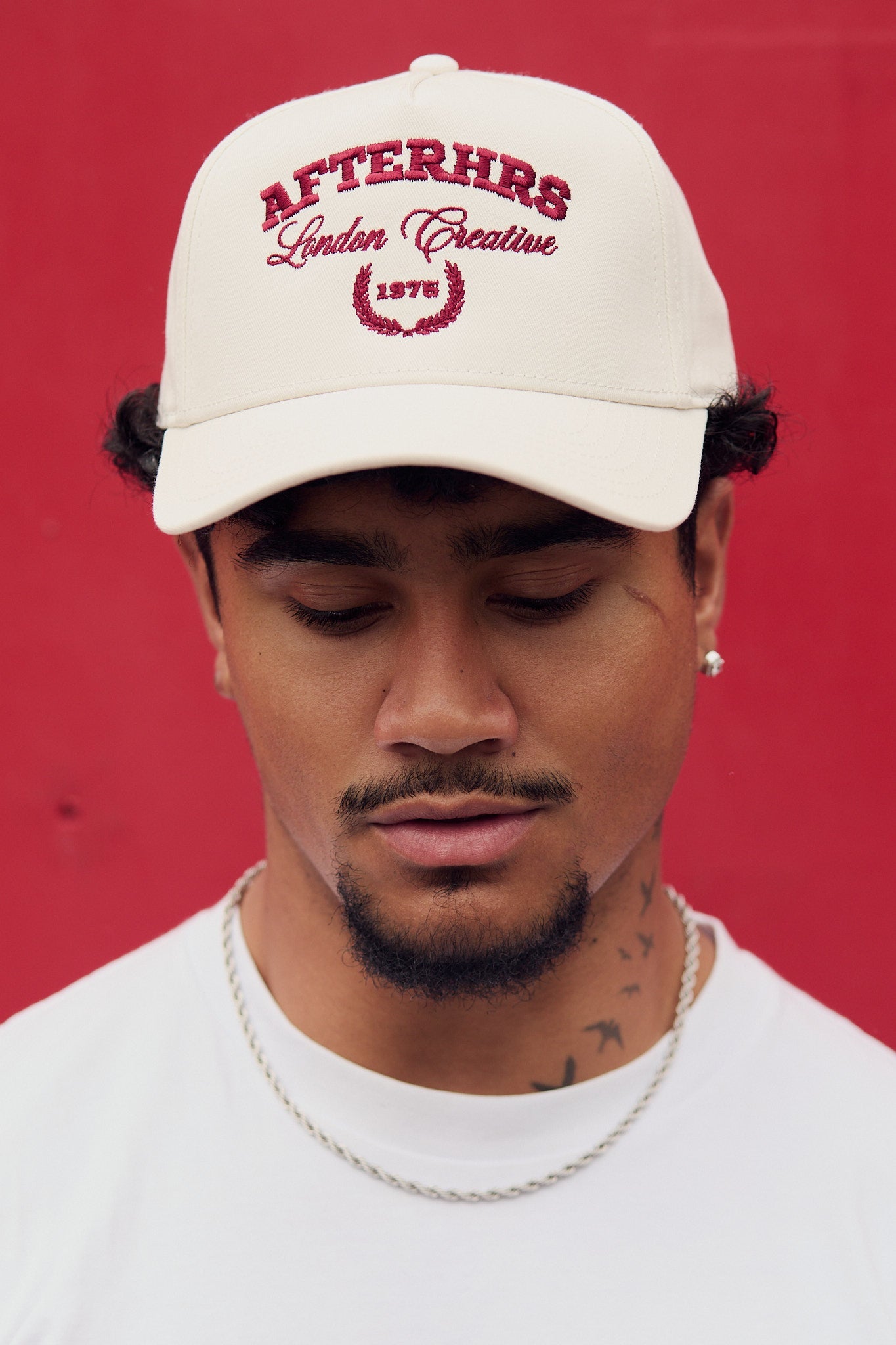 London Creative Cap Ecru / Red