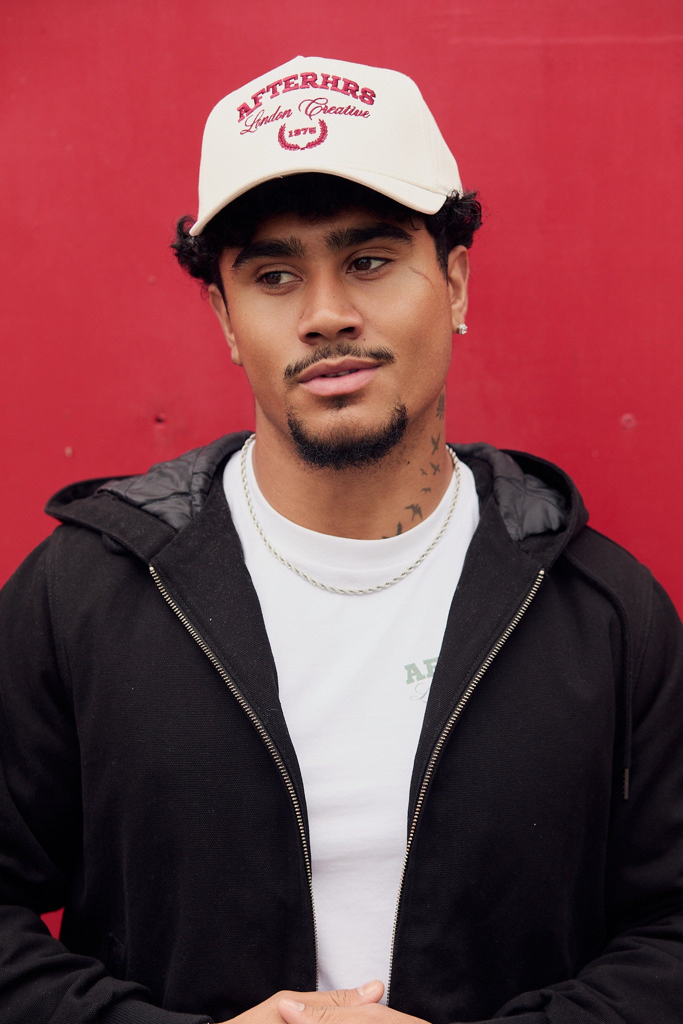 London Creative Cap Ecru / Red